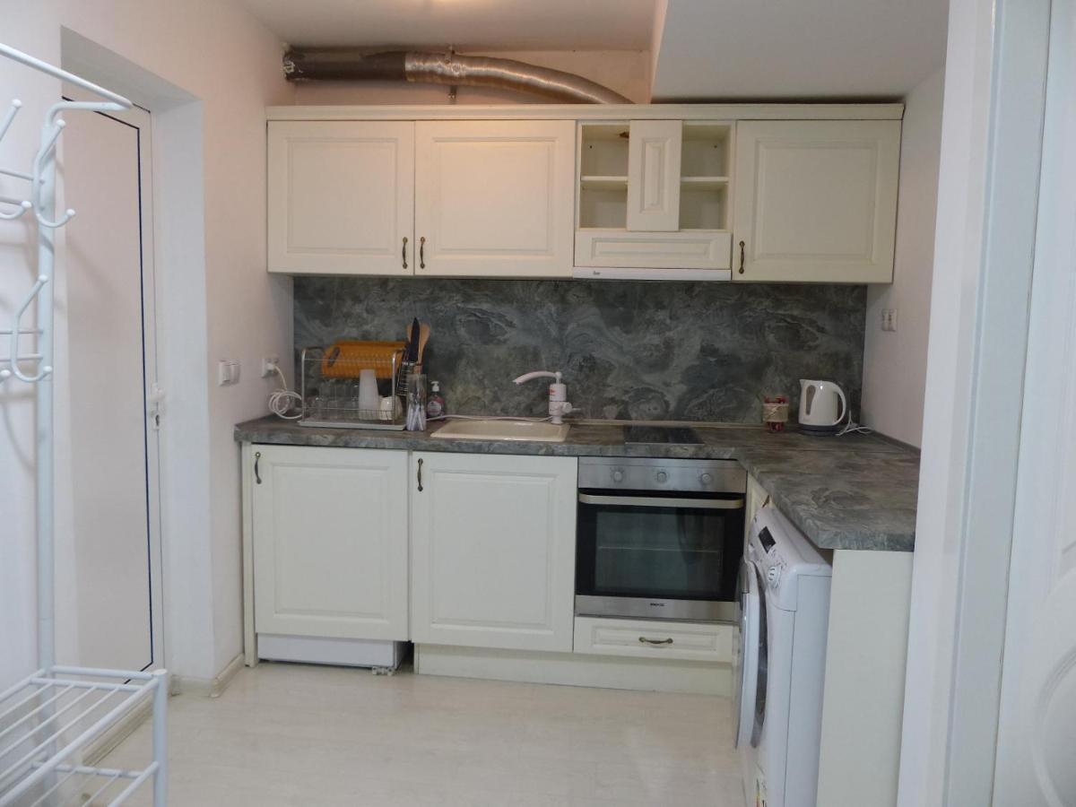Apartament Holiday Burgasz Kültér fotó