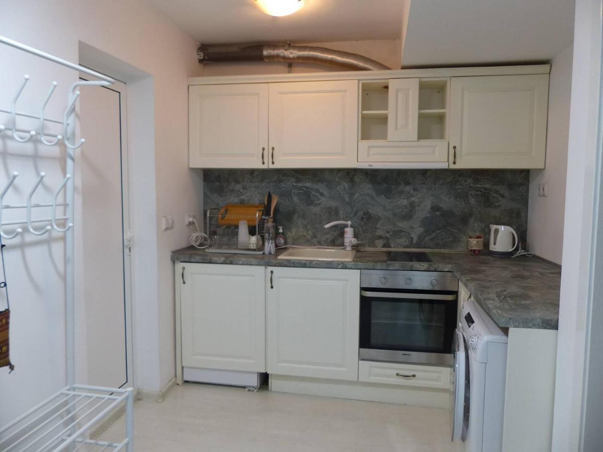 Apartament Holiday Burgasz Kültér fotó