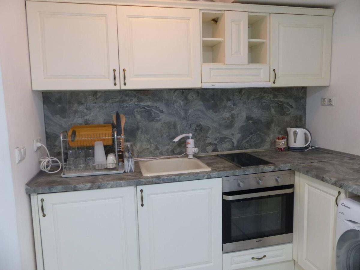 Apartament Holiday Burgasz Kültér fotó